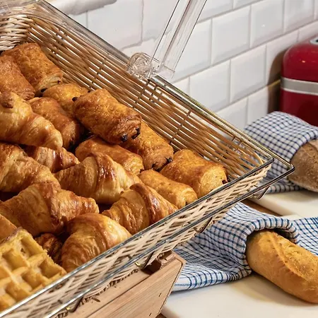 Meininger Bruxelles Center Отель 3*